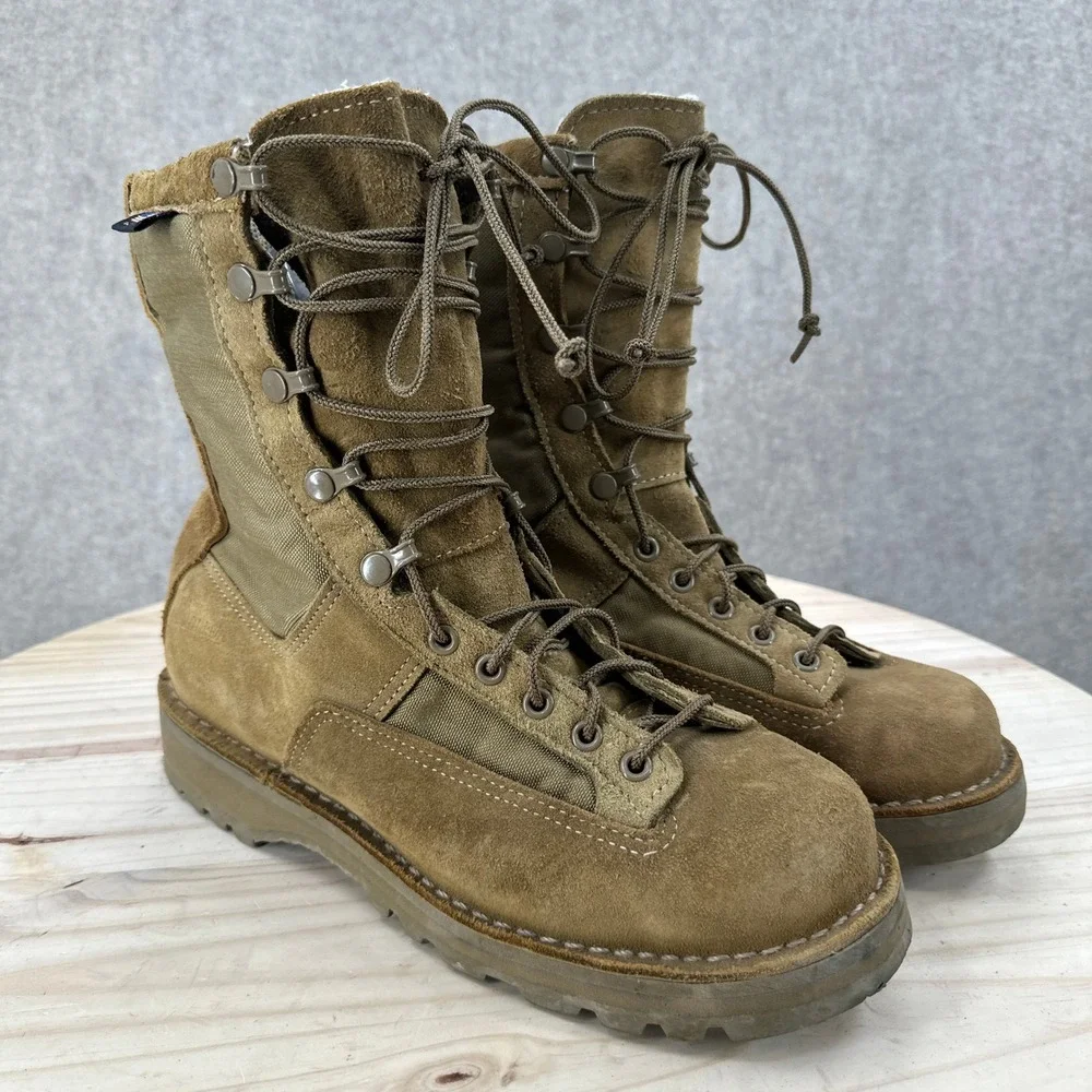 Danner Combat Boots Mens 9 Tan Suede Nylon Made in USA Tactical Hiking GTX 26000
